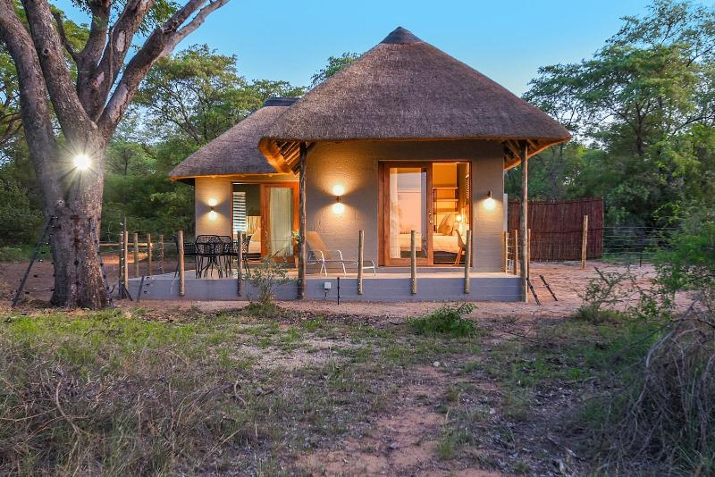 Mziki Safari Lodge image