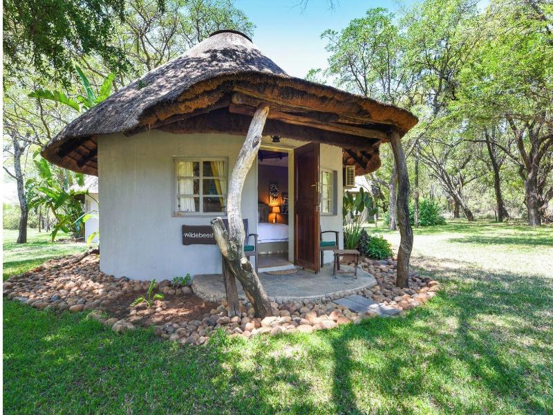 Mziki Safari Lodge image