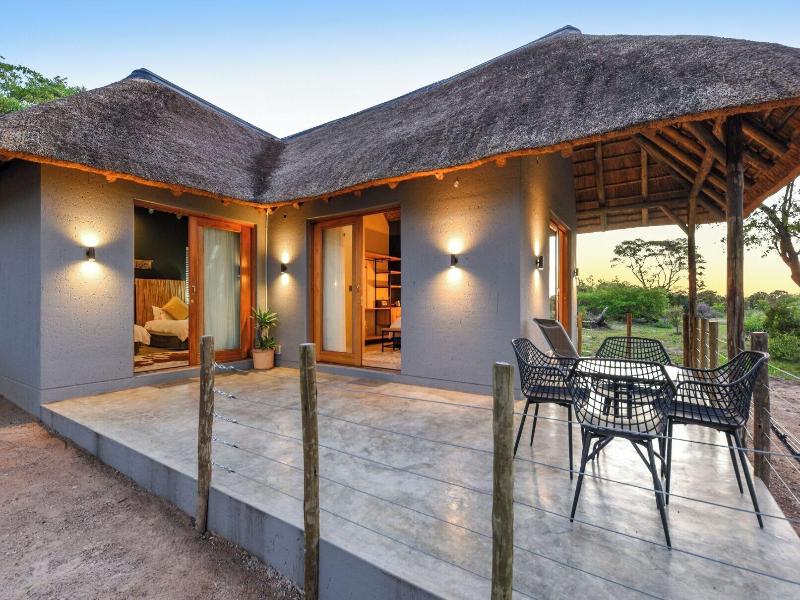 Mziki Safari Lodge image