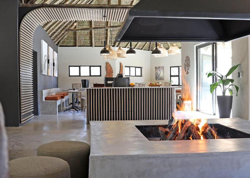 Mziki Safari Lodge image