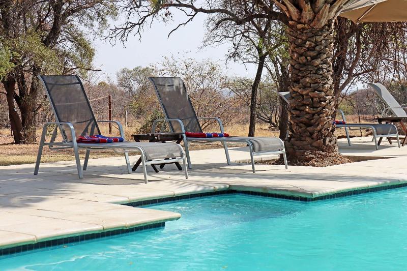 Mziki Safari Lodge image