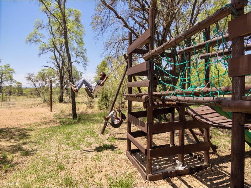 Mziki Safari Lodge image