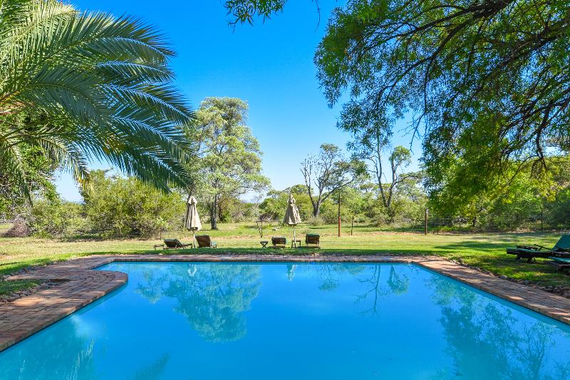 Mziki Safari Lodge image