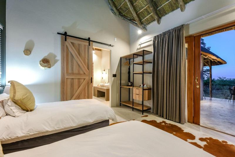 Mziki Safari Lodge image