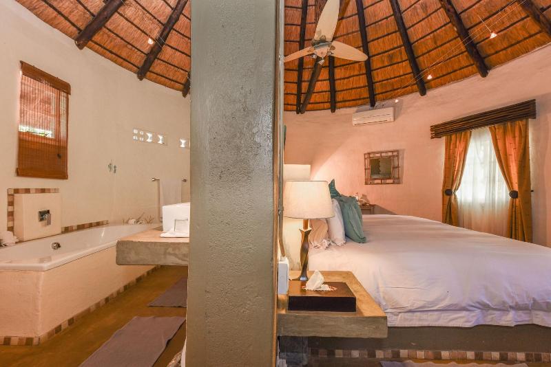 Mziki Safari Lodge image