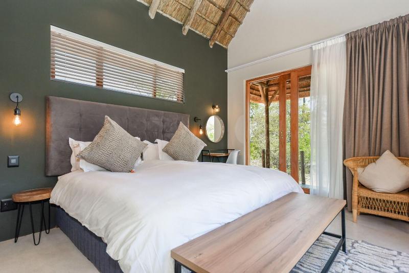 Mziki Safari Lodge image