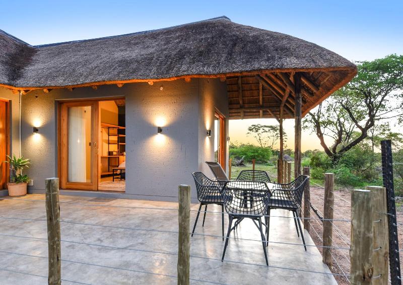 Mziki Safari Lodge image