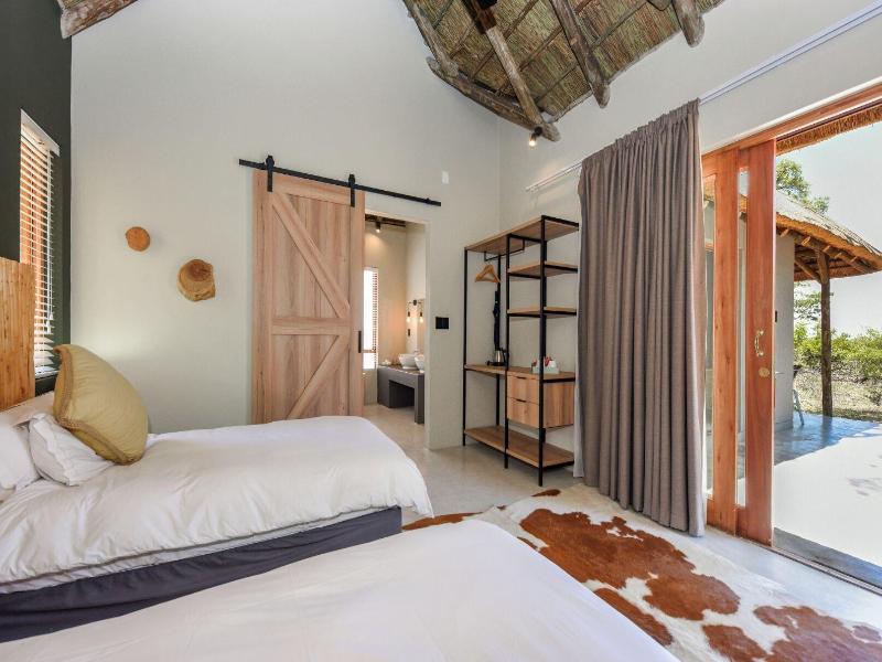 Mziki Safari Lodge image