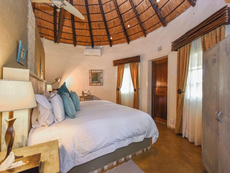 Mziki Safari Lodge image