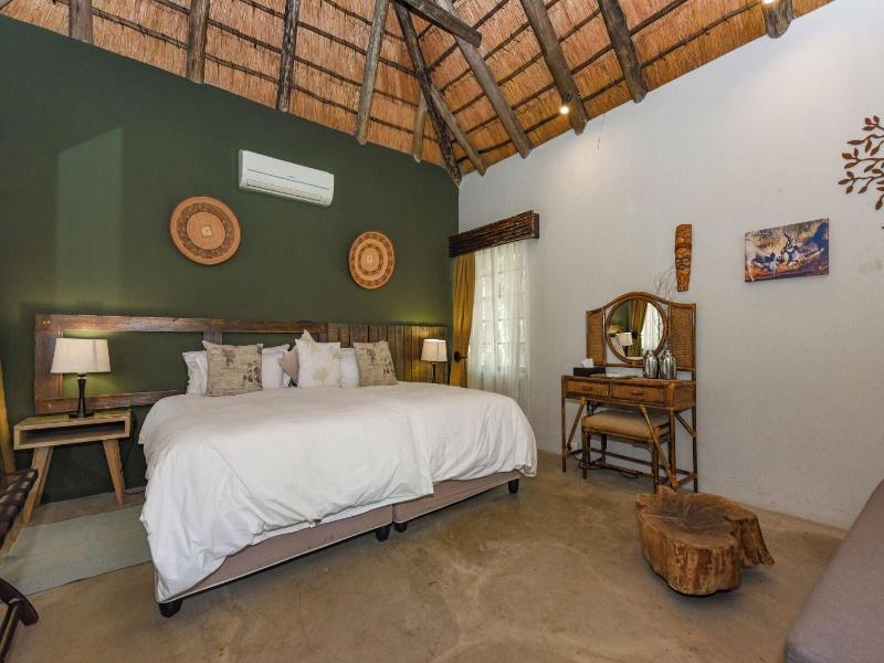 Mziki Safari Lodge image