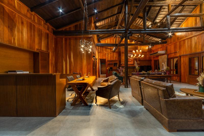 Divisa Experience Resort image