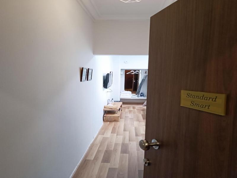 Ulysses Apartments image