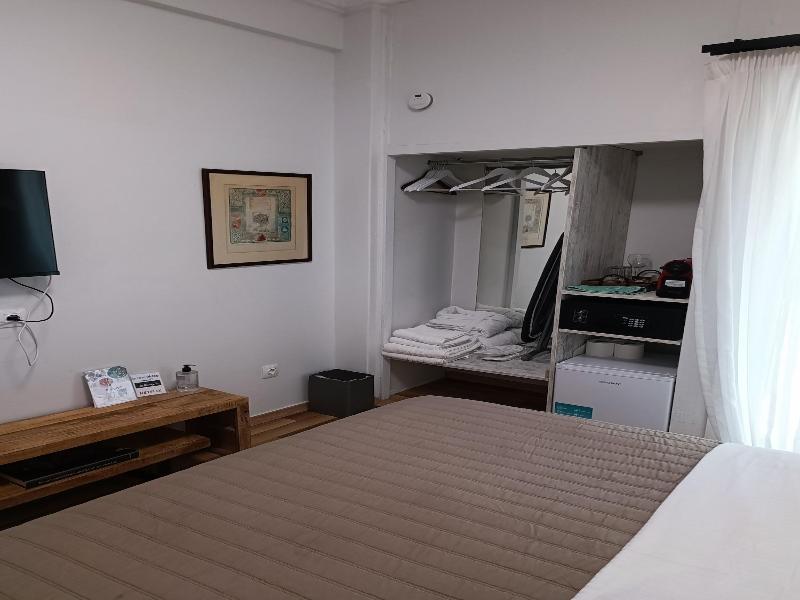 Ulysses Apartments image