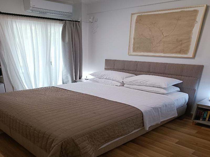 Ulysses Apartments image