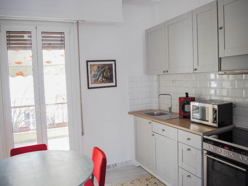 Ulysses Apartments image