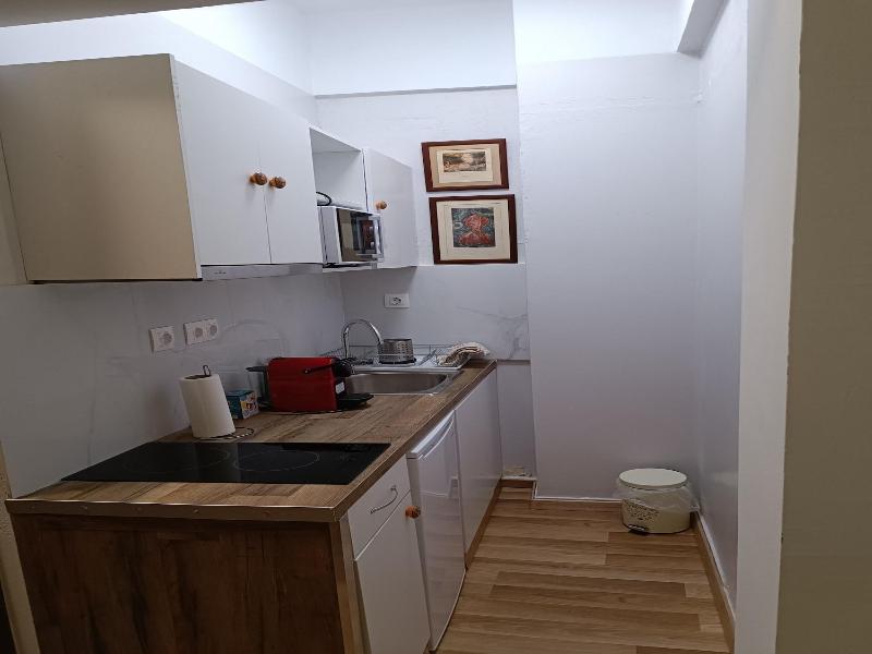 Ulysses Apartments image