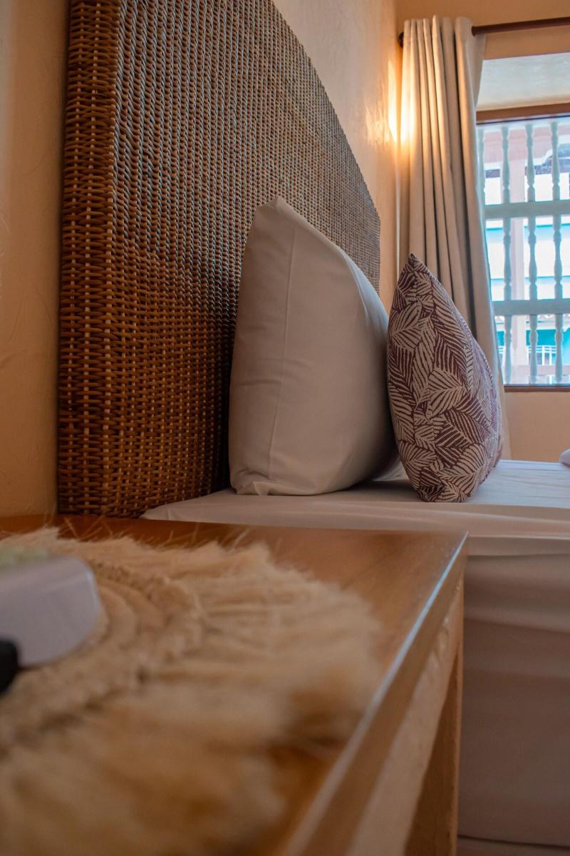 Casa Noa Colonial Rooms image