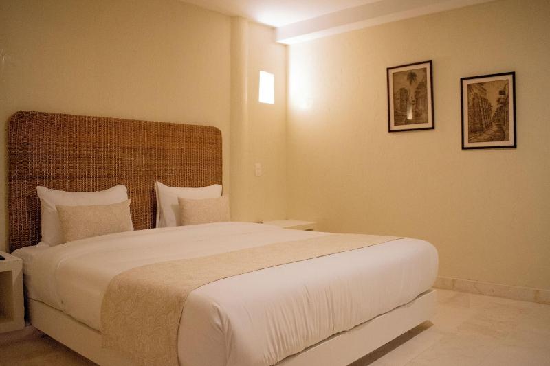 Casa Noa Colonial Rooms image