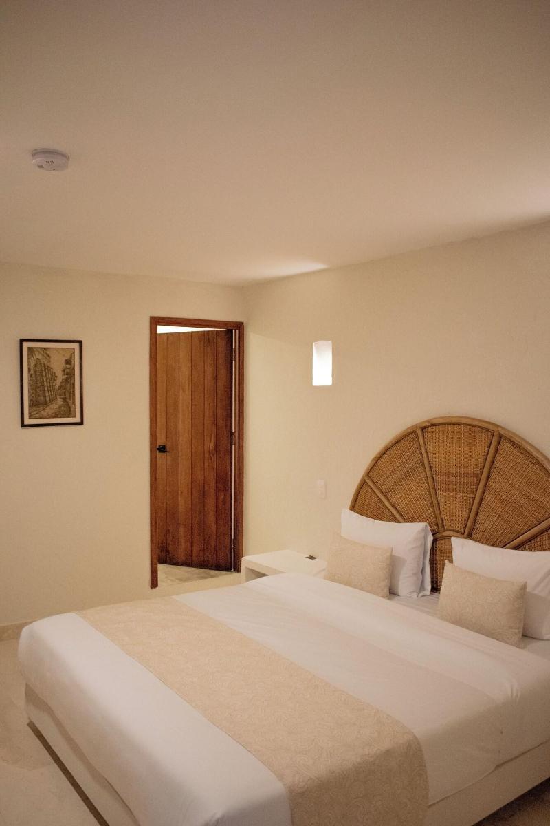 Casa Noa Colonial Rooms image