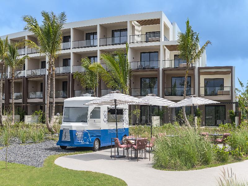 Zemi Miches Punta Cana Hilton Curio All Inclusive image