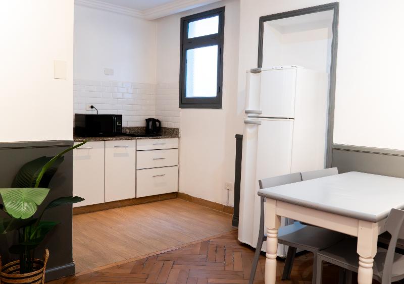Moreno 820 by DOT Suites image