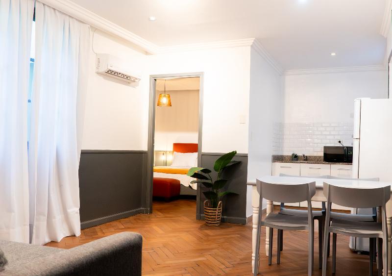 Moreno 820 by DOT Suites image
