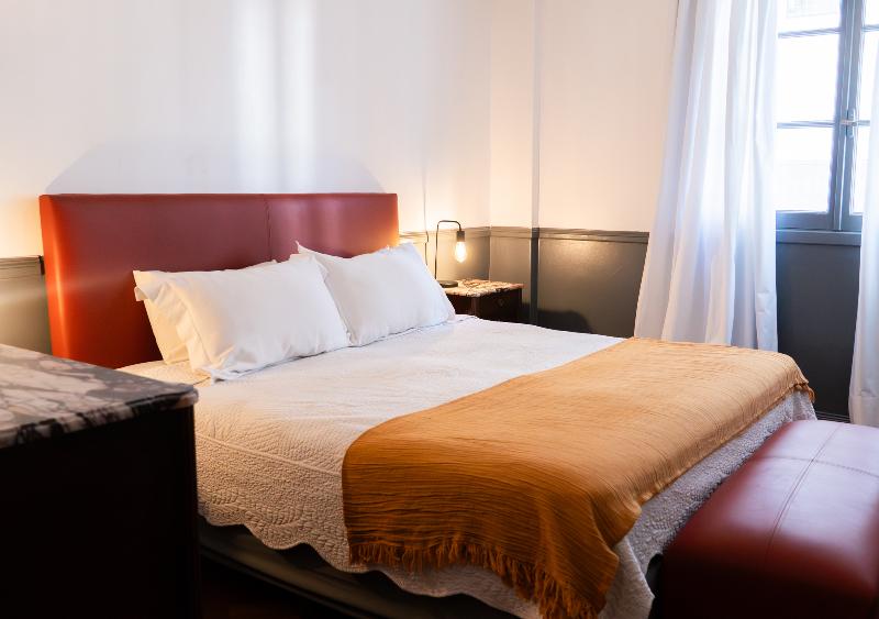 Moreno 820 by DOT Suites image