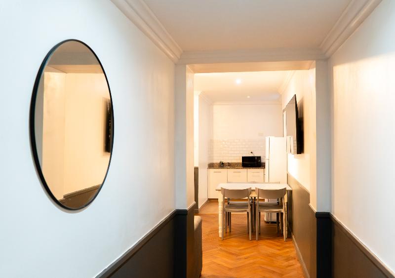 Moreno 820 by DOT Suites image