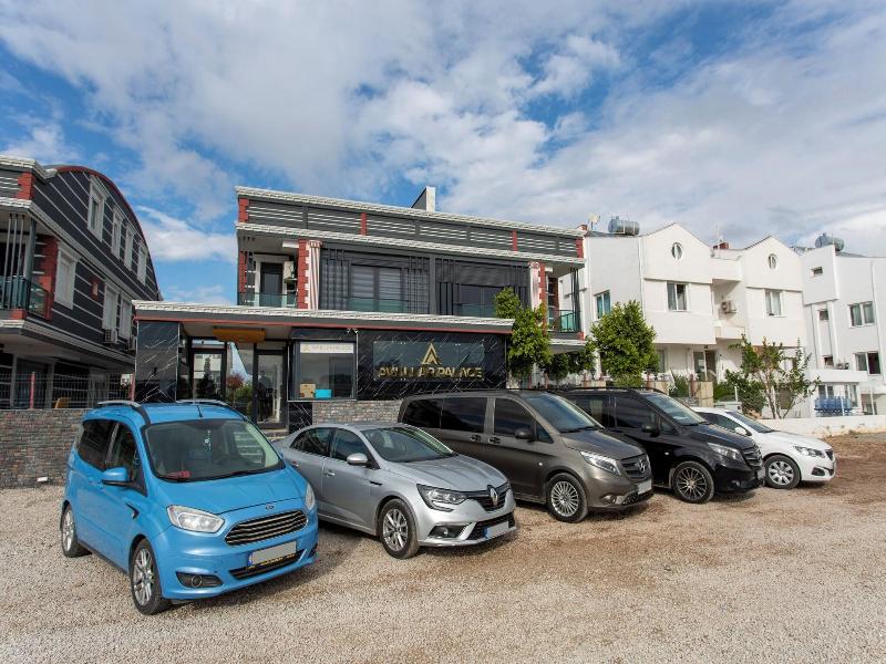 Avullar Palace Hotel image