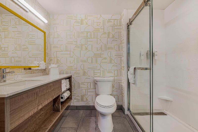 Home2 Suites By Hilton Colorado Springs Airport image