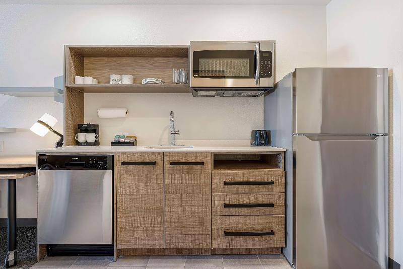 Home2 Suites By Hilton Colorado Springs Airport image