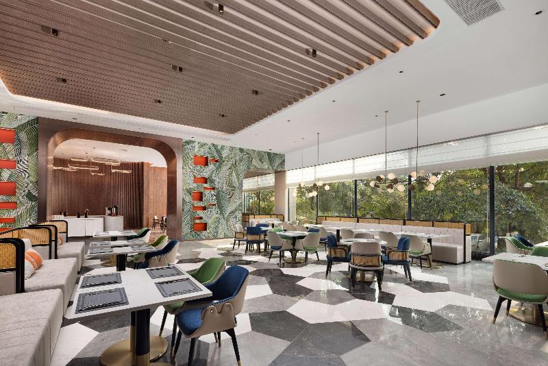 Hilton Garden Inn Jiangmen Xinhui image