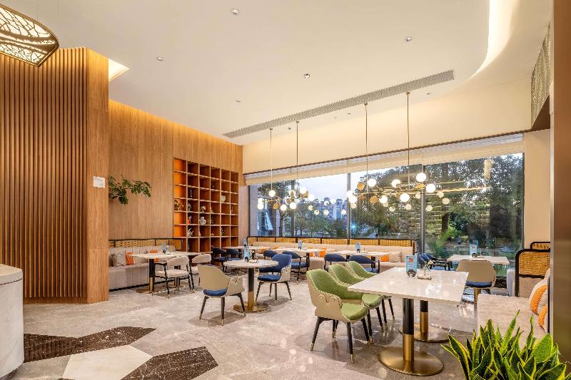 Hilton Garden Inn Jiangmen Xinhui image