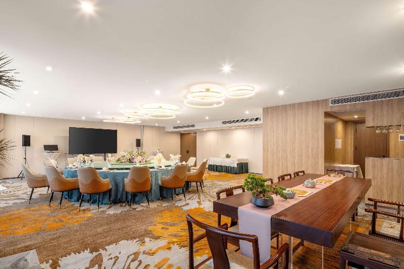 Hilton Garden Inn Jiangmen Xinhui image