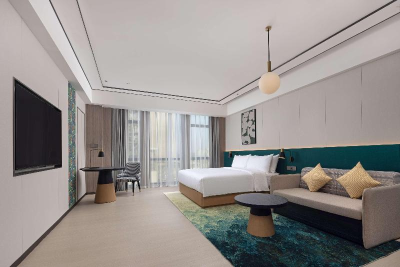 Hilton Garden Inn Jiangmen Xinhui image