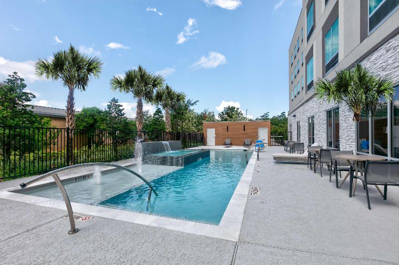 Hampton Inn&Suites Hilton Shenandoah The Woodlands image