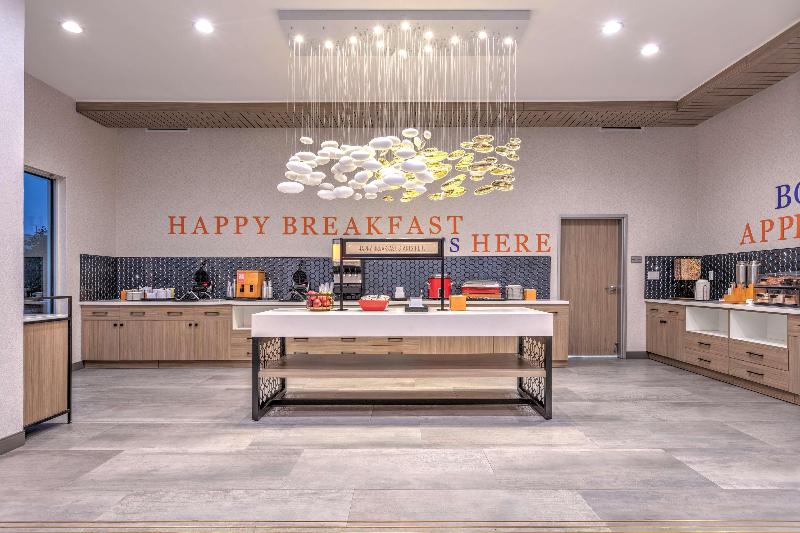 Hampton Inn&Suites Hilton Shenandoah The Woodlands image