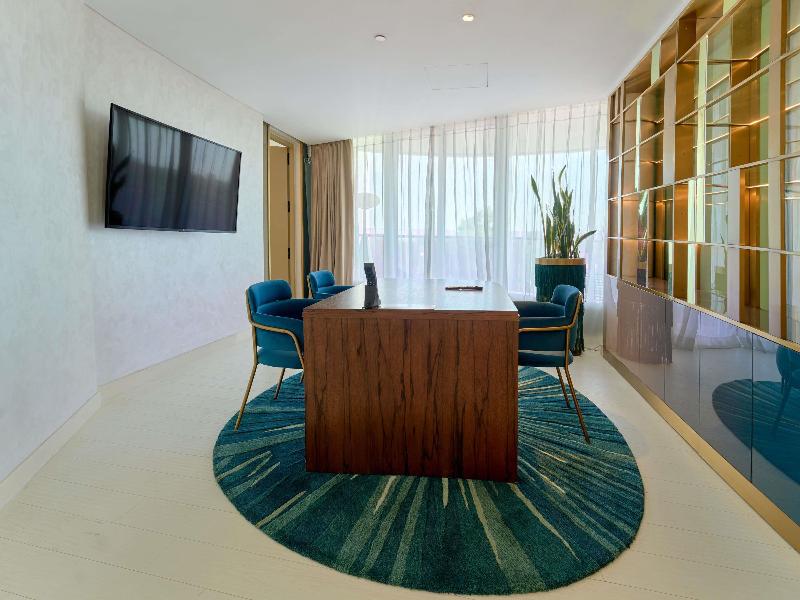 Gem Forest Nairobi-Mgallery Collection image