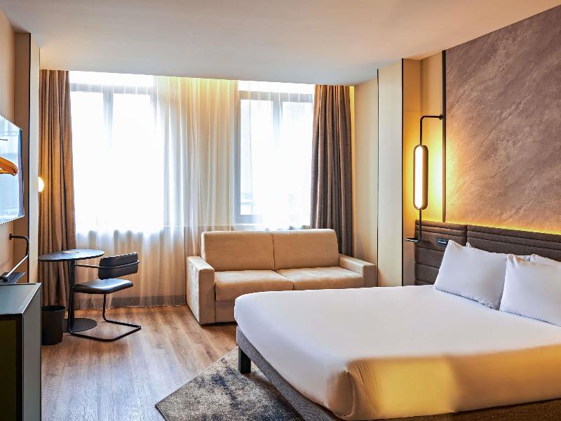 Novotel Rouen Centre Cathedrale image