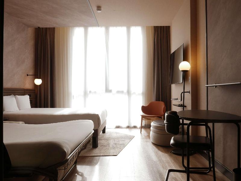 Novotel Rouen Centre Cathedrale image
