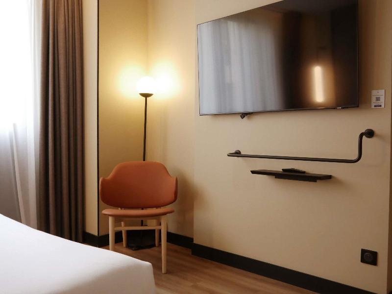 Novotel Rouen Centre Cathedrale image