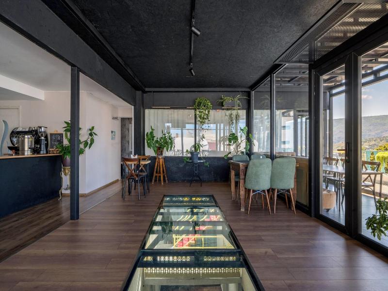 Hotel Tato image