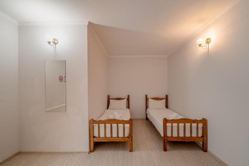 Hotel Tato image