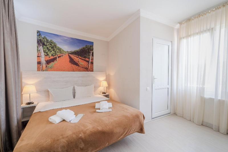 Hotel Tato image