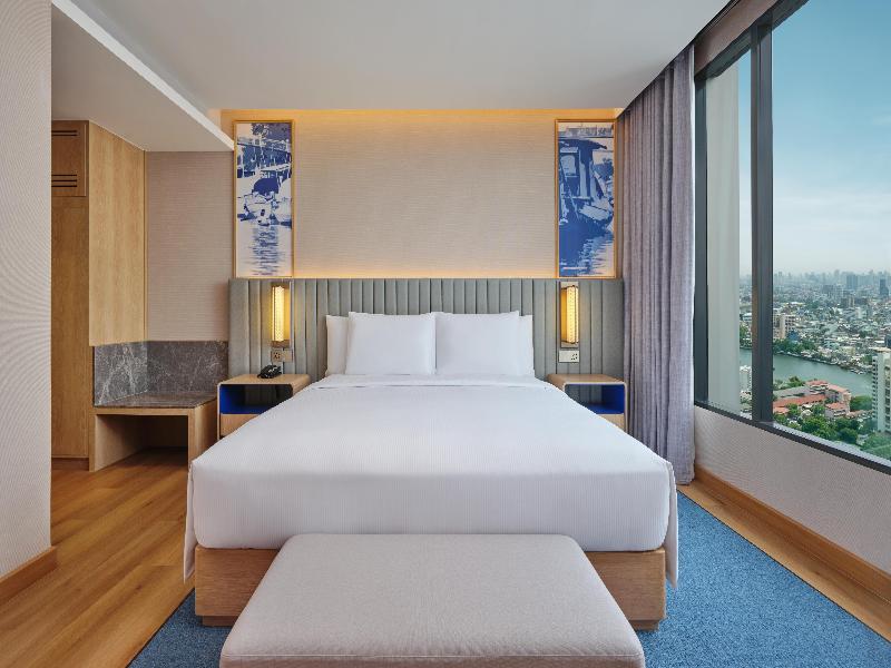 Hilton Garden Inn Bangkok Riverside image