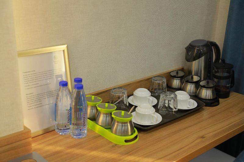Human Hotel image