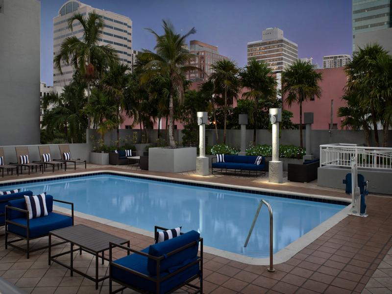 Hampton Inn Ft. Lauderdale/Downtown Las Olas Area image