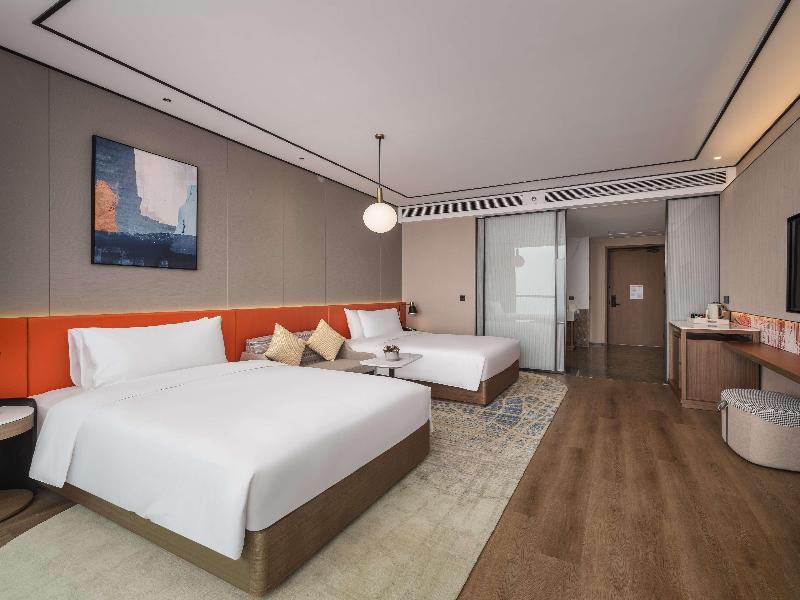 Hilton Garden Inn Taiyuan Binhe image