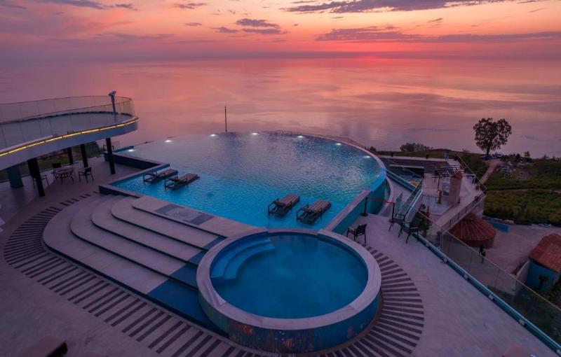 Litz Resort Batumi image
