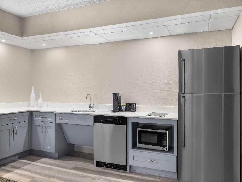 Homewood Suites By Hilton Downers Grove Chicago image